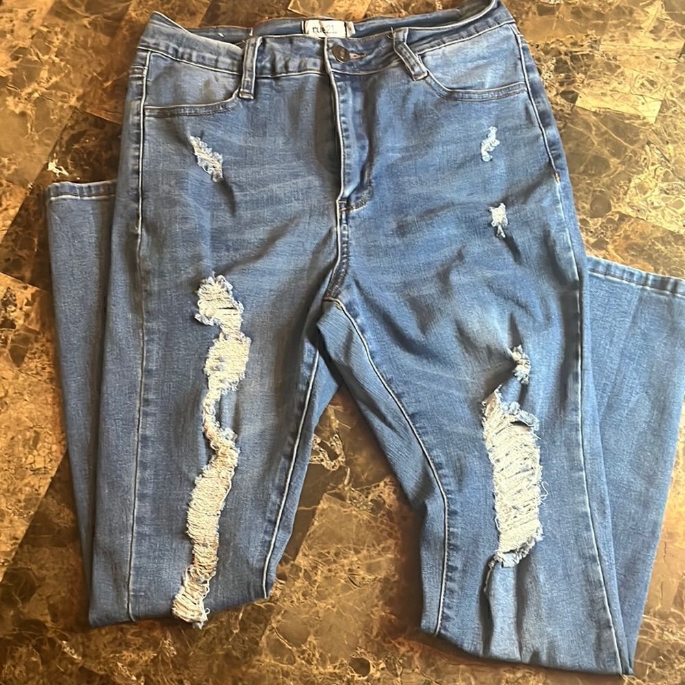 Ripped jeans  